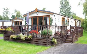 Wentworth Lodge